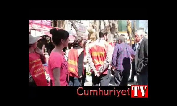 147 gündür direnen akademisyenlerin eylemine provokasyon girişimi