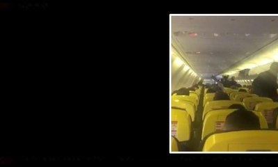 Havada panik! Uçağa yıldırım çarptı