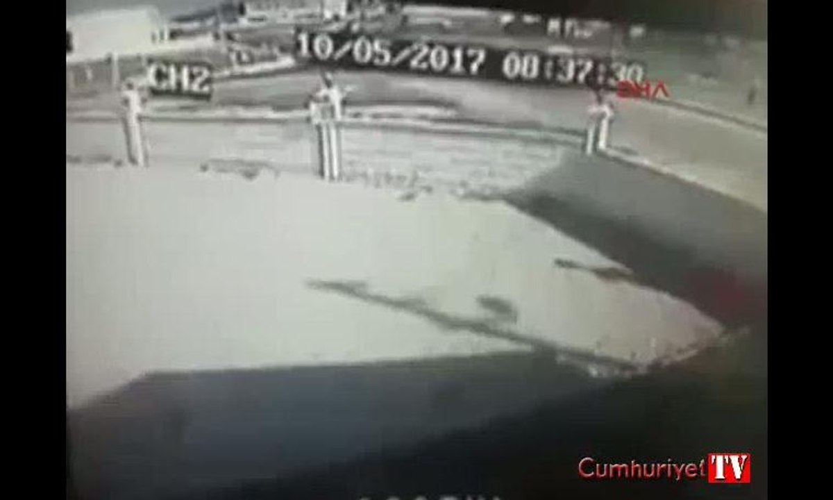 Başsavcı Mustafa Alper'in öldüğü kaza anı kamerada