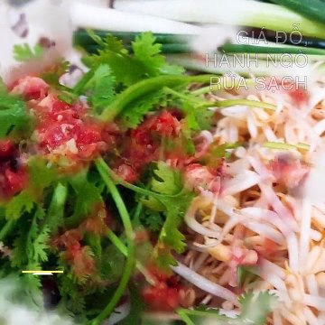 Món ngon mỗi ngày: Cách làm MÌ TRỘN MUỐI TÔM ngon lạ miệng