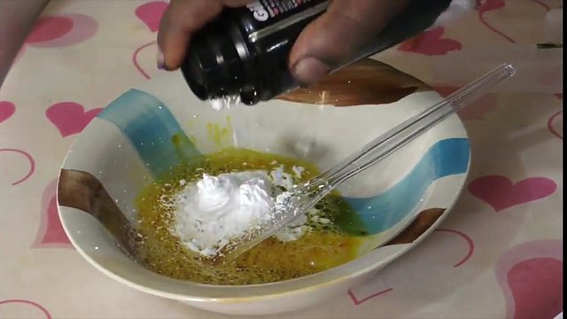 how to make fluffy slime without glue or borax, baking soda, cornstarch, face mask