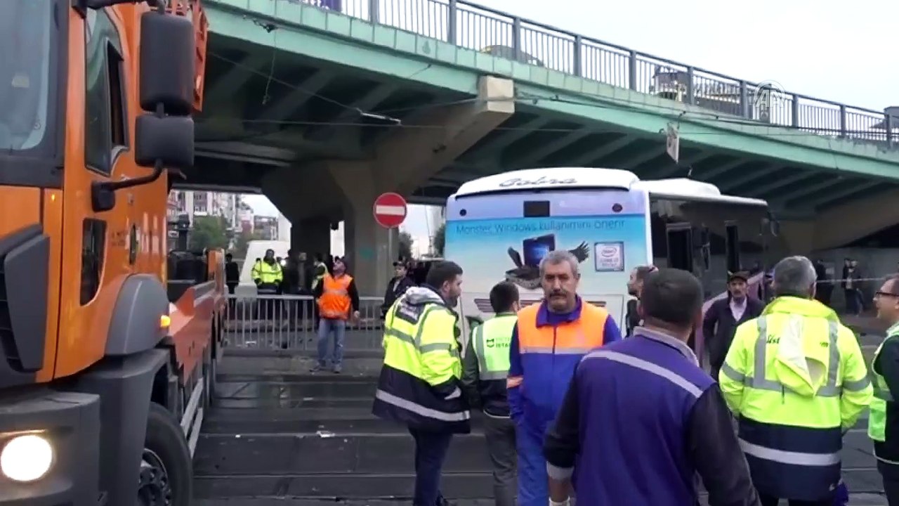 Tramvay yolunda kaza - İSTANBUL