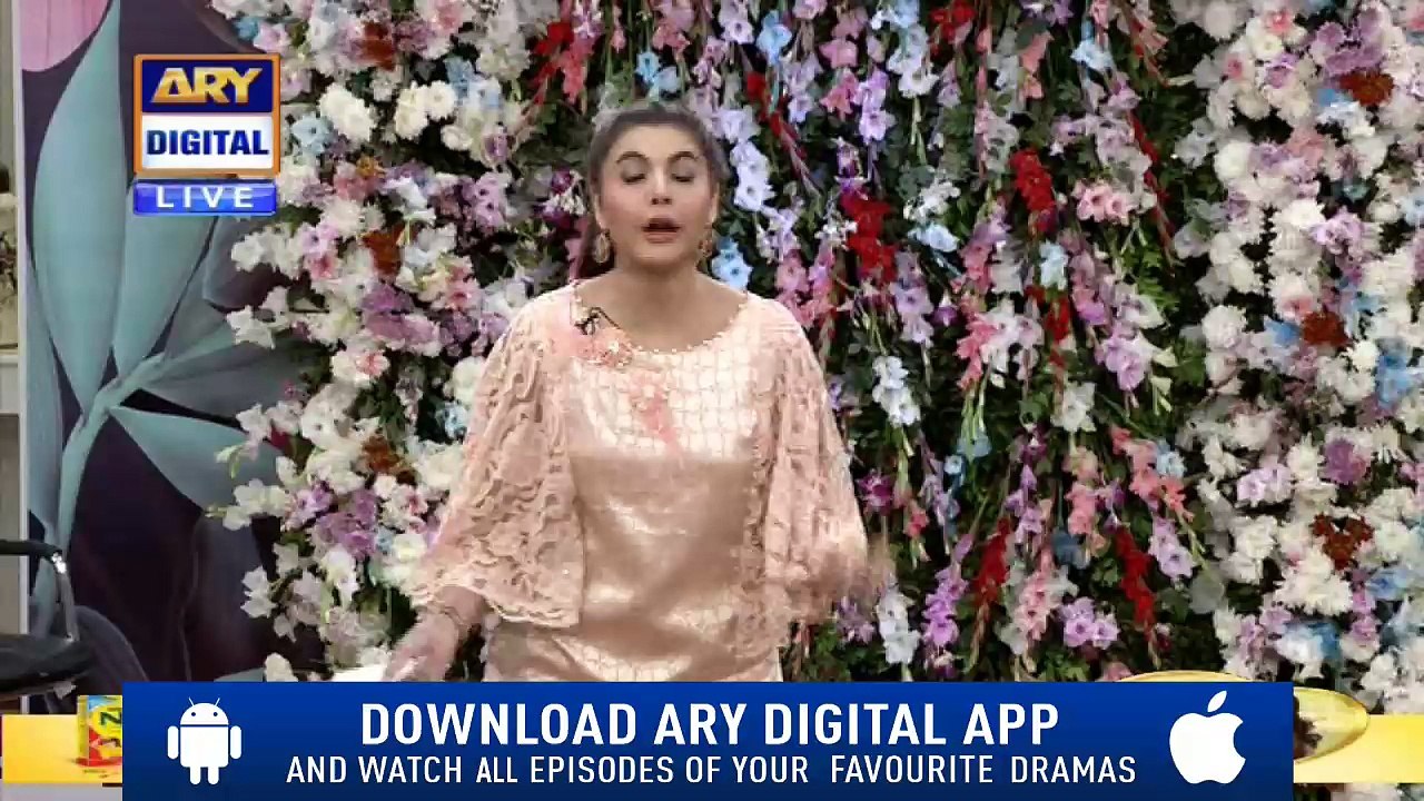 Aap Ke Khiyal Main Ayesha Aur Annie Main Se Contestant Ko Bahar Hona chahiye? Dekhiye