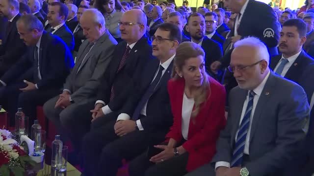 Bakan Dönmez: Türkiye Elektrikte Yerli Kaynaklarının Kullanımında 4 Sene Öncesine Göre Yüzde 40'a...