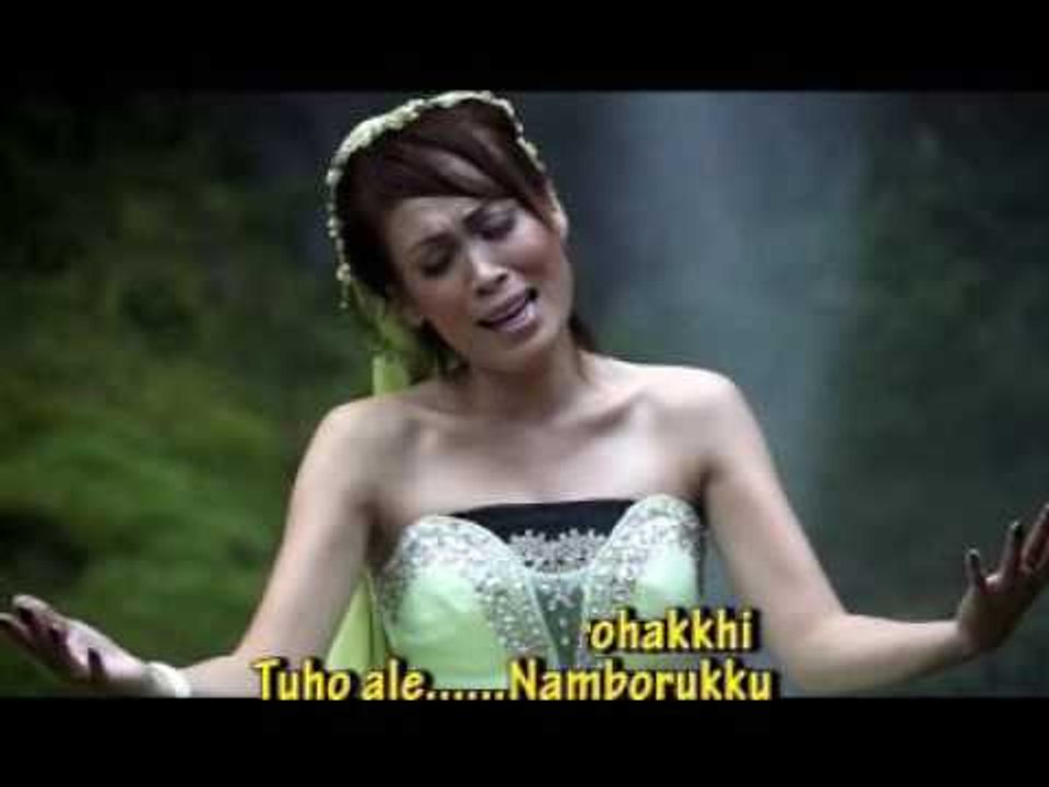Kebaya Nabontar - Bulan Panjaitan
