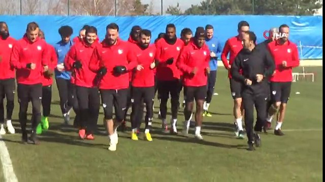Mehmet Özdilek: “Milli Takım Arasına Moralli Girmek İstiyoruz”