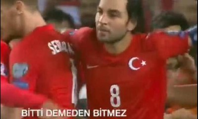 Serdar Ortaç'tan Euro 2016 bestesi