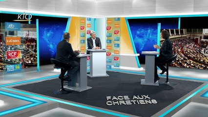 Européennes : "y aller seul, c'est faire le pari que le camp d'en face sorte plus fort de l'élection"