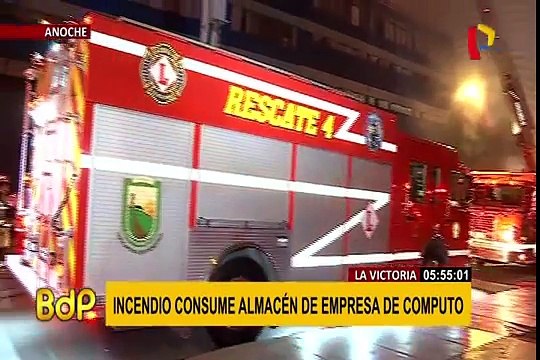 La Victoria: incendio en almacén de la vía Expresa deja cuantiosos daños materiales