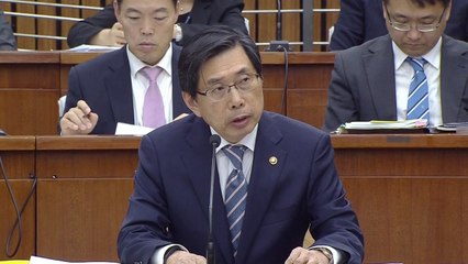 박상기 "특별재판부 설치 법안, 위헌 아닌 것으로 검토" / YTN