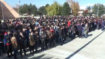 Üniversite öğrencilerinden lösemili çocuklara destek yürüyüşü