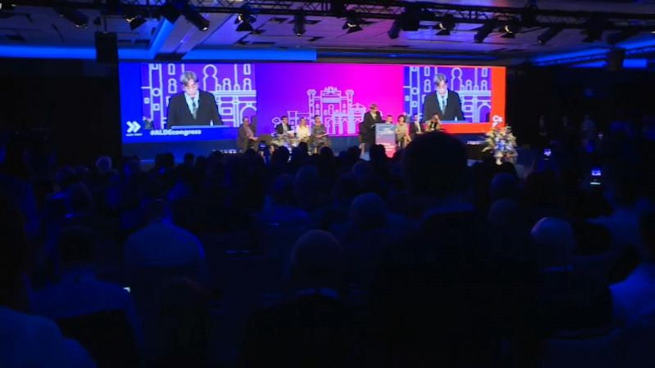 ALDE e partido de Macron cerram fileiras em Madrid