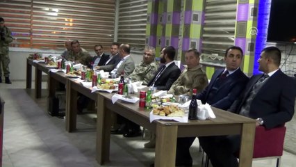 Kaymakam Kaşıkçı'ya veda yemeği - HAKKARİ