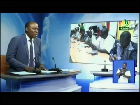 RTB/Le Ministre de l’habitat et de l’urbanisme Maurice Dieudonné BONANET rencontre les Maires du Burkina pour définir les modalités d’une nouvelles collaborations dans le cas des lotissements