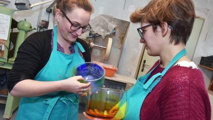 Angèle Paris, artiste verrier dans le collectif Kaléidosco : "On a plus de temps pour créer des objets qui ont du sens"