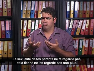Je suis gêné quand je regarde des scènes d'amour à la télé avec mes parents, pourquoi ?
