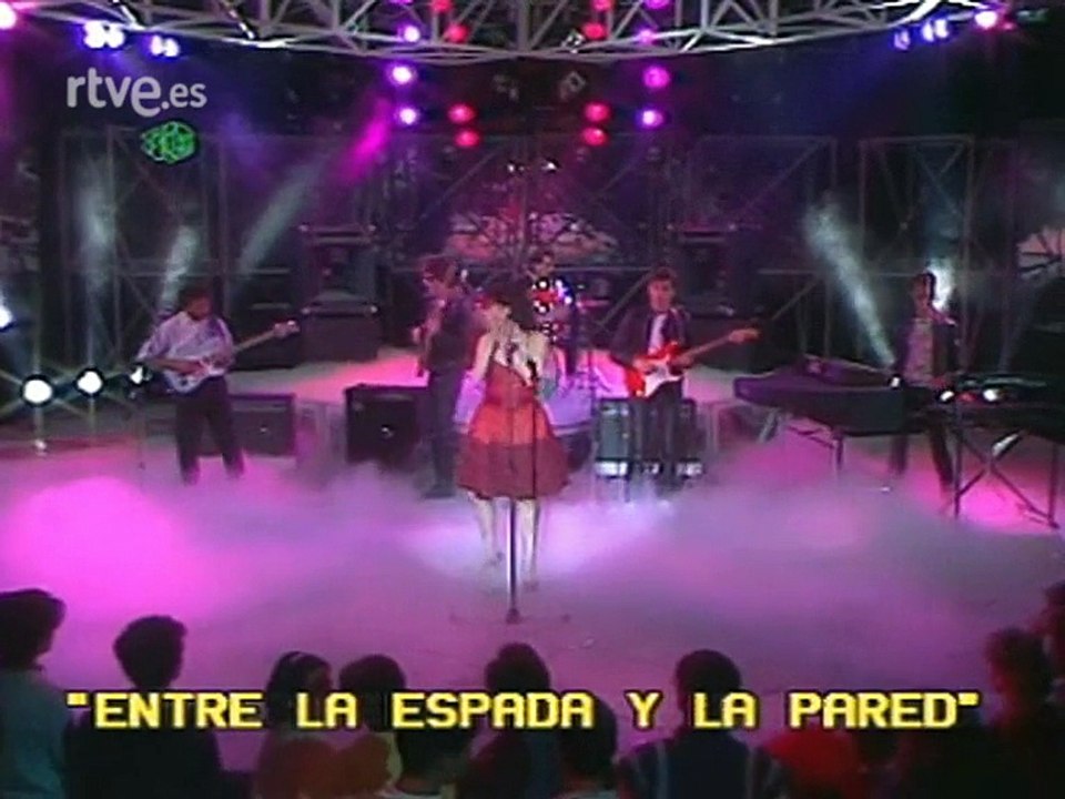 Luz Casal - Entre la espada y la pared