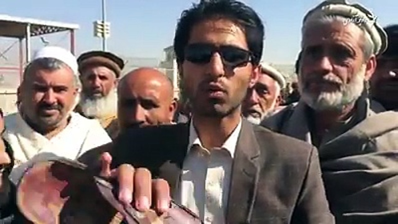 باشنده‌گان منطقۀ گوسفند درۀ ساحۀ بگرامی کابل به هدف جلوگیری از تخریب خانه‌های شان دست به مظاهره ...Originally published at -