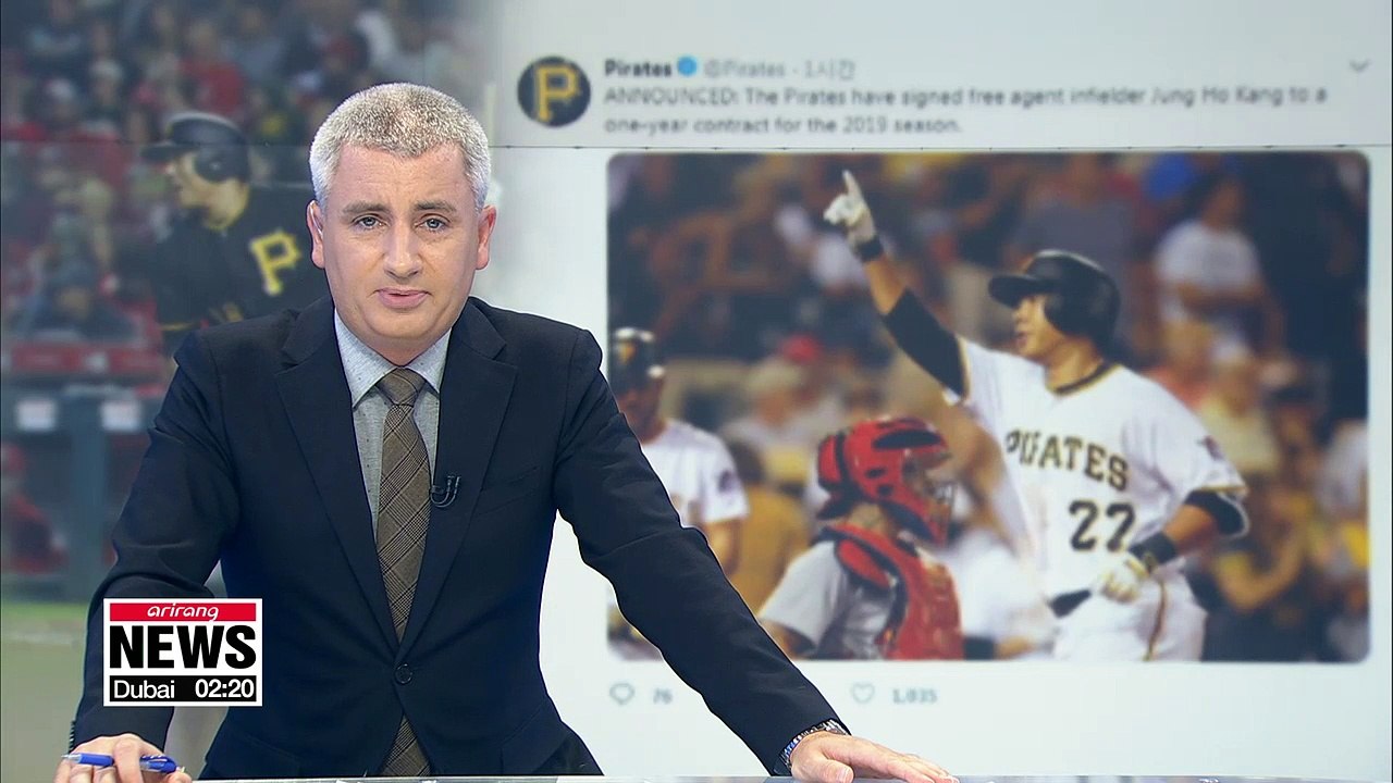 Pirates sign Kang Jung-ho to one-year contract