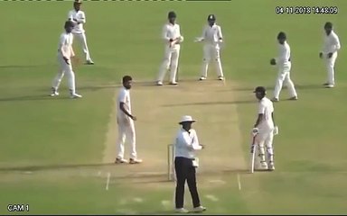 Weired Cricket bowling action