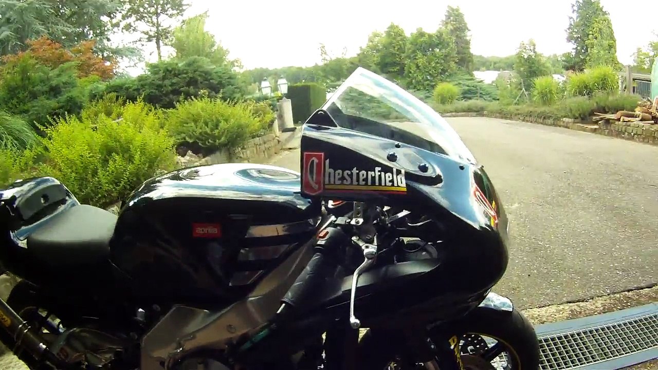 aprilia rs 250 startup after rebuild ( 720 X 1280 )