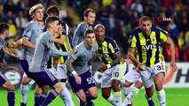 Fenerbahçe - Anderlecht Maçında 2 Gol, 1 Kırmızı Kart Var