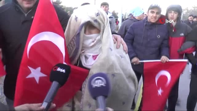 Binlerce Erzurumlu 141 Yıl Önceki Gibi Tabyalara Yürüdü