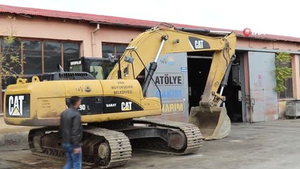 Van Büyükşehir Belediyesinin Karla Mücadele Ordusu Hazır