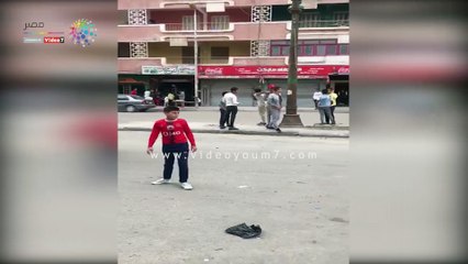 توافد العشرات لحضور حفل حمو بيكا بالإسكندرية