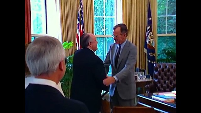 Trailer - Divide And Conquer: The Story Of Roger Ailes