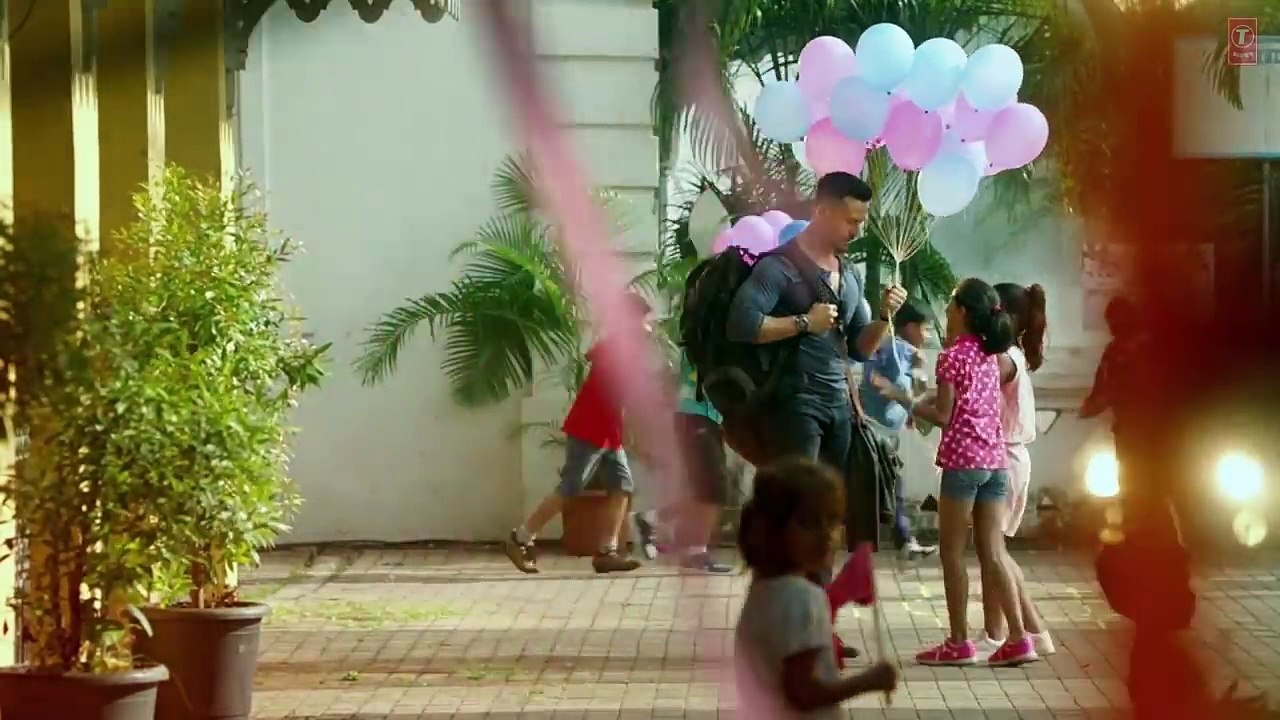 Lo Safar Song With Lyrics - Baaghi 2 - Tiger Shroff - Disha Patani - Jubin Nautiyal