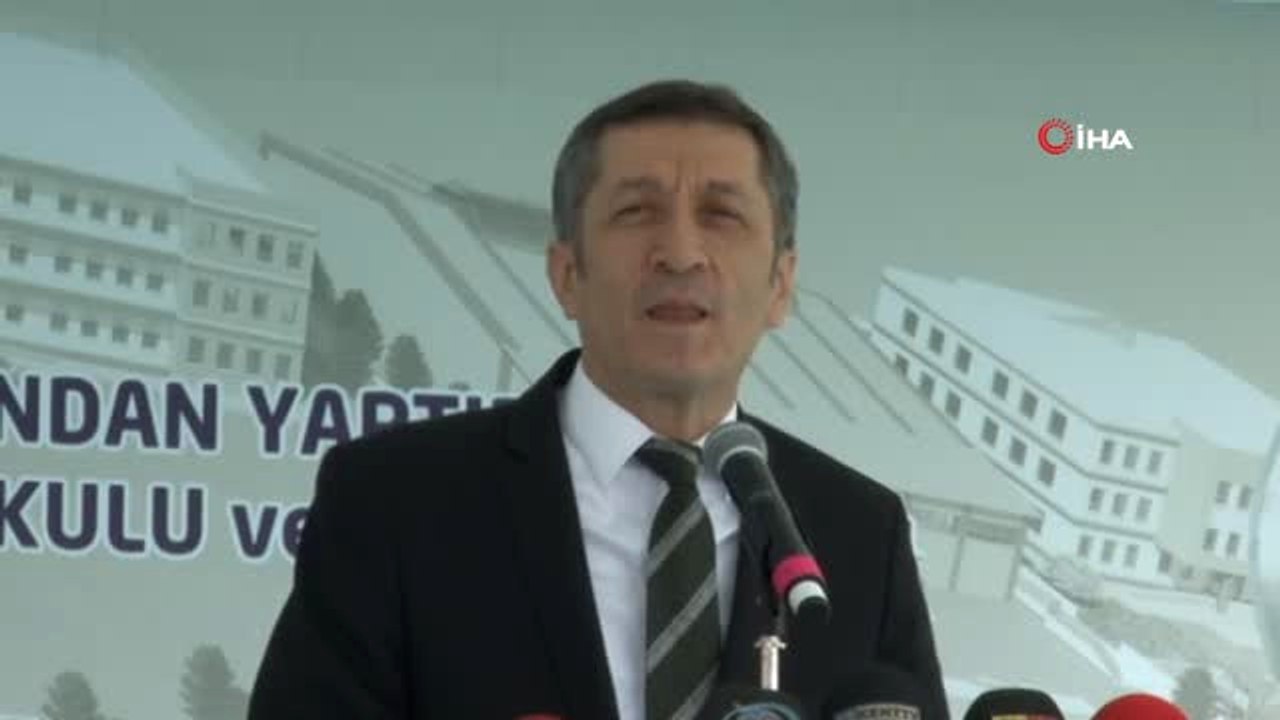 Bakan Selçuk, Kayseri'de Bir Okulun Temel Atma Törenine Katıldı