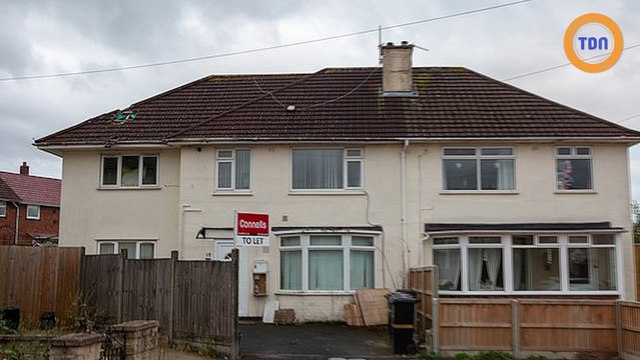 Un bloc de glace tombe d'un avion et troue sa maison !