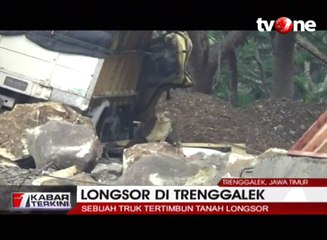 Longsor di Trenggalek, Truk Pengangkut Telur Tertimbun