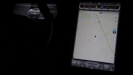 Checking out the interior console of Tesla's all-electric Model S (2013)