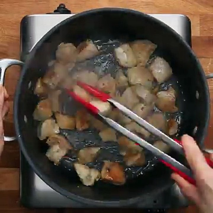 Hau Pilze, Hühnchen und Nudeln in einen Topf und zack - lecker Essen!Zum Rezept:
