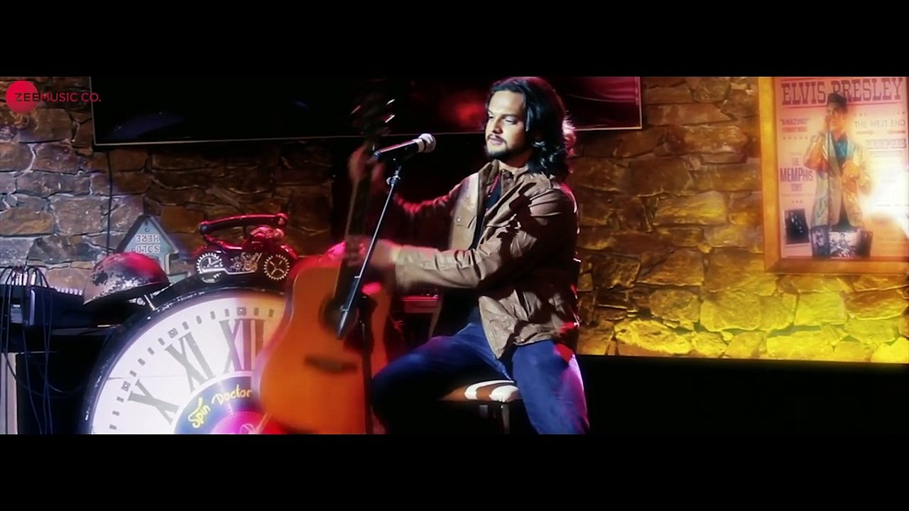 Sarfira - Official Music Video - Sharat Sinha - Mila Yavorska