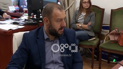 Ora News - Klosi: Në 2019 do të mbyllim guroret në Krastë të Krujës