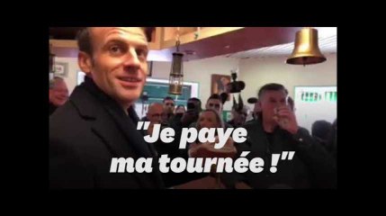 Macron a eu du mal à engager la conversation dans ce PMU près de Lens