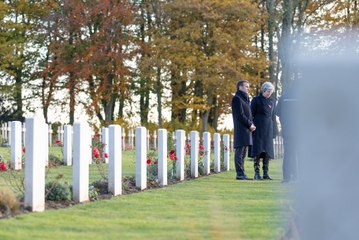 Cérémonie dans la nécropole de Thiepval