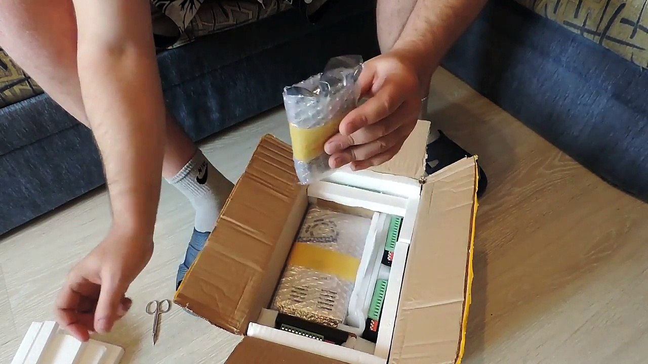 Распаковка посылки из магазина DUXE