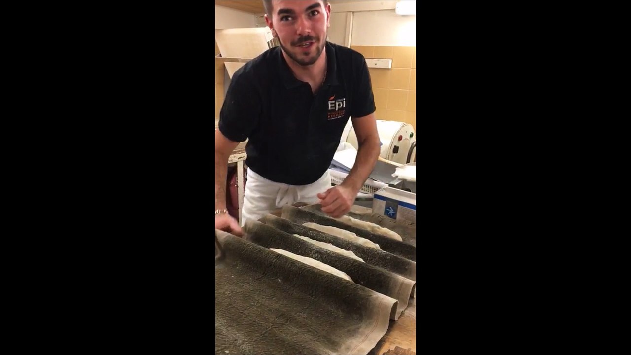 Concours Meilleur jeune boulanger de France Antoine de Sousa d'Orchamps-Vennes (25) concourre