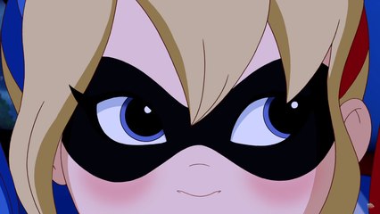 Harley Quinn Eyes (DC Superhero Girls Clip)