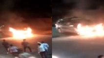 Car Catches Fire Near Railway Station In Pune, Watch Video | Oneindia News
