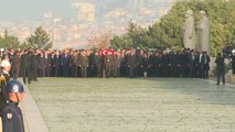 Cumhurbaşkanı Erdoğan ve Beraberindeki Heyet Anıtkabir'i Ziyaret Etti