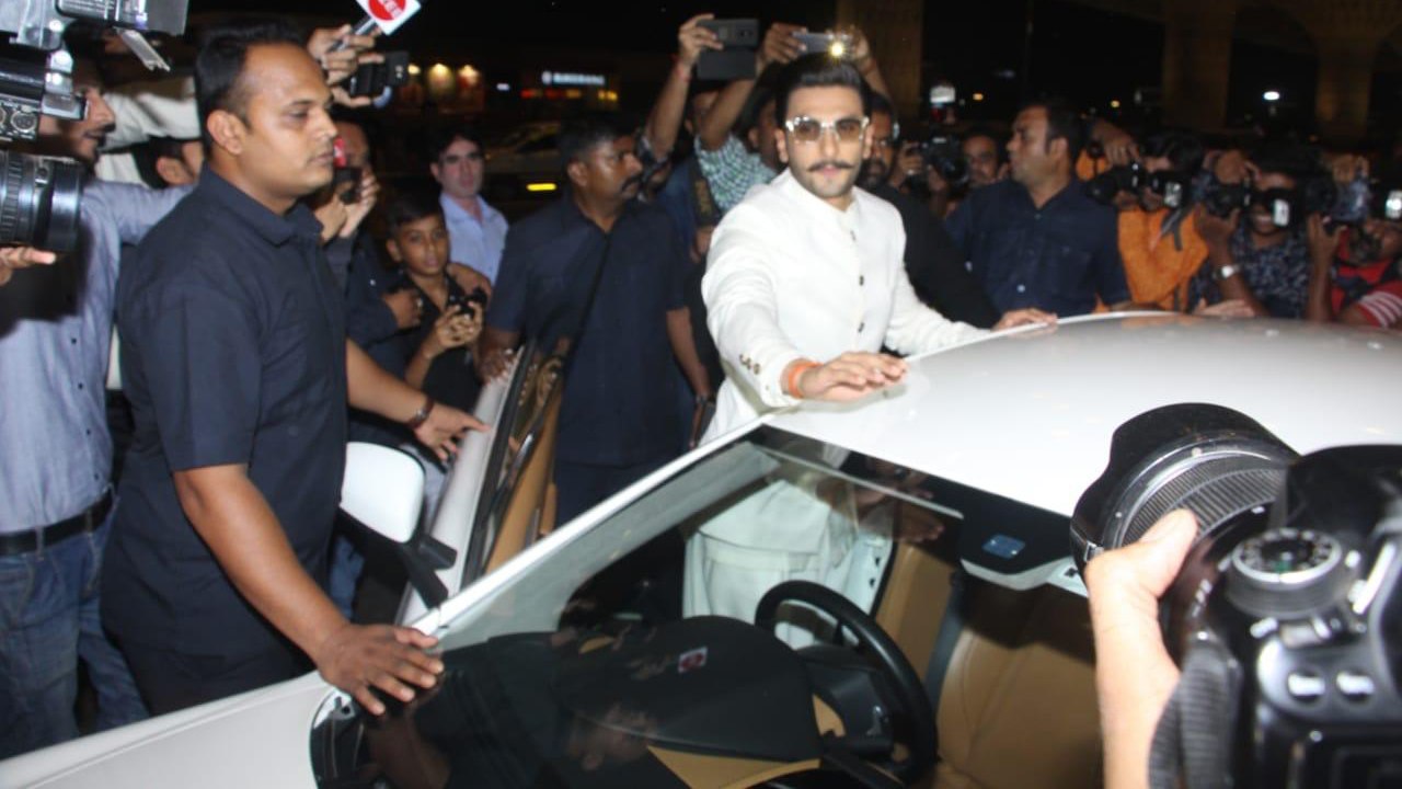 Deepika Padukone & Ranveer Singh wedding: Ranveer shows attitude to media | FilmiBeat