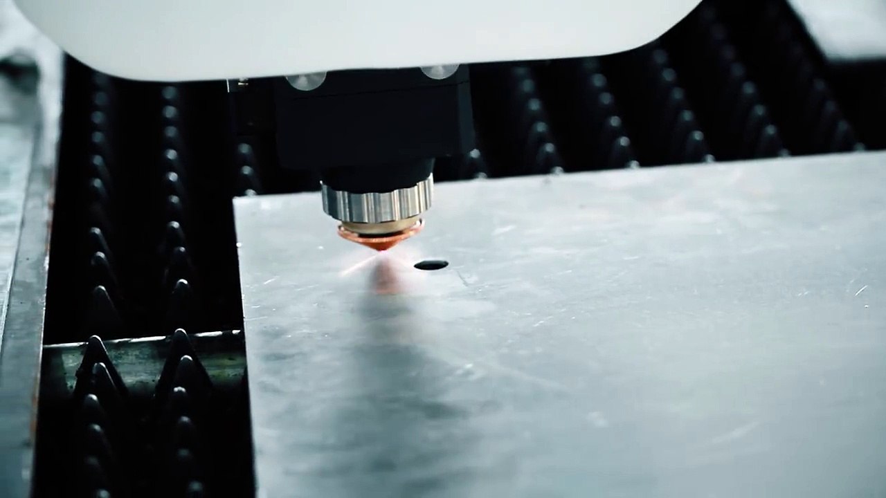 500W fiber laser cutting machine cnc fiber laser metal pipe  tube cutting machine