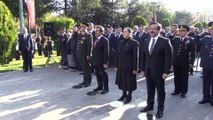 Büyük Önder Atatürk'ü anıyoruz - DİYARBAKIR