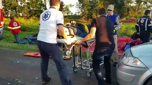 Grave colisão na BR-277: motorista de caminhão diz que só sentiu o impacto