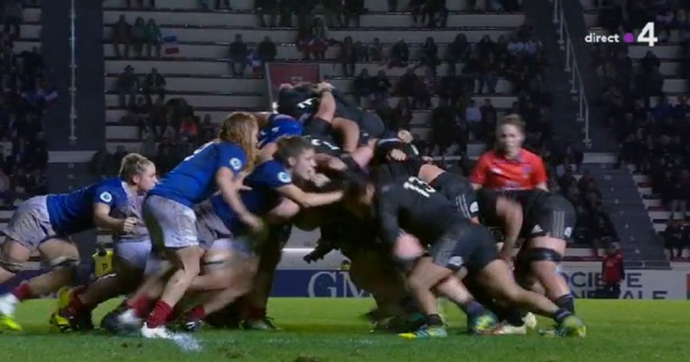 Les Bleues ont mis les Black Ferns au supplice en mêlée